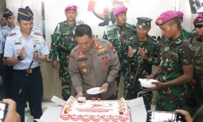 Kapolresta Barelang Kombes Pol Nugroho Tri N, SH SIK, MH di Prank oleh Danyon Marinir 10 SBY Letkol Marinir Nofry G Kaloh dan Danlanud Hang Nadim Letkol Pnb Betya Lukman Madyana, S.E., M.Han