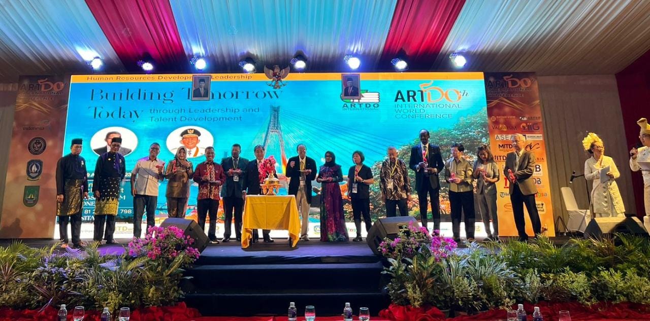 Ardi Wakili Walikota Batam bangga Nasi Besar Tandai Pembukaan ARTDO International World Conference