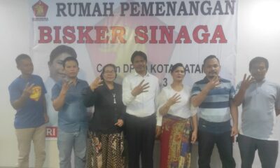 Rumah Pemenangan Bisker Sinaga.