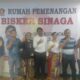 Rumah Pemenangan Bisker Sinaga.