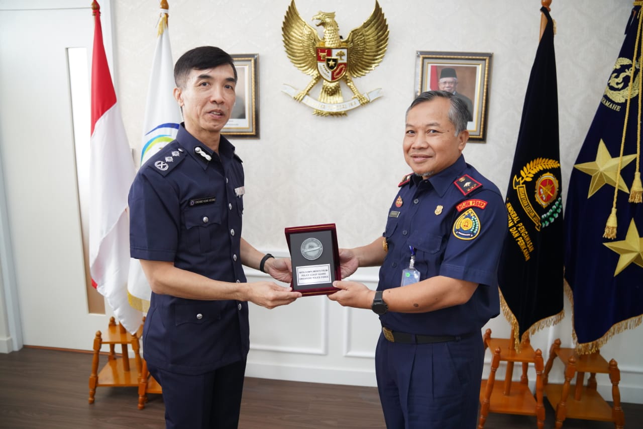 Cegah Pengiriman Benih Bening Lobster (BBL) Ilegal, KKP dan Coast Guard Singapura Jalin Kerjasama