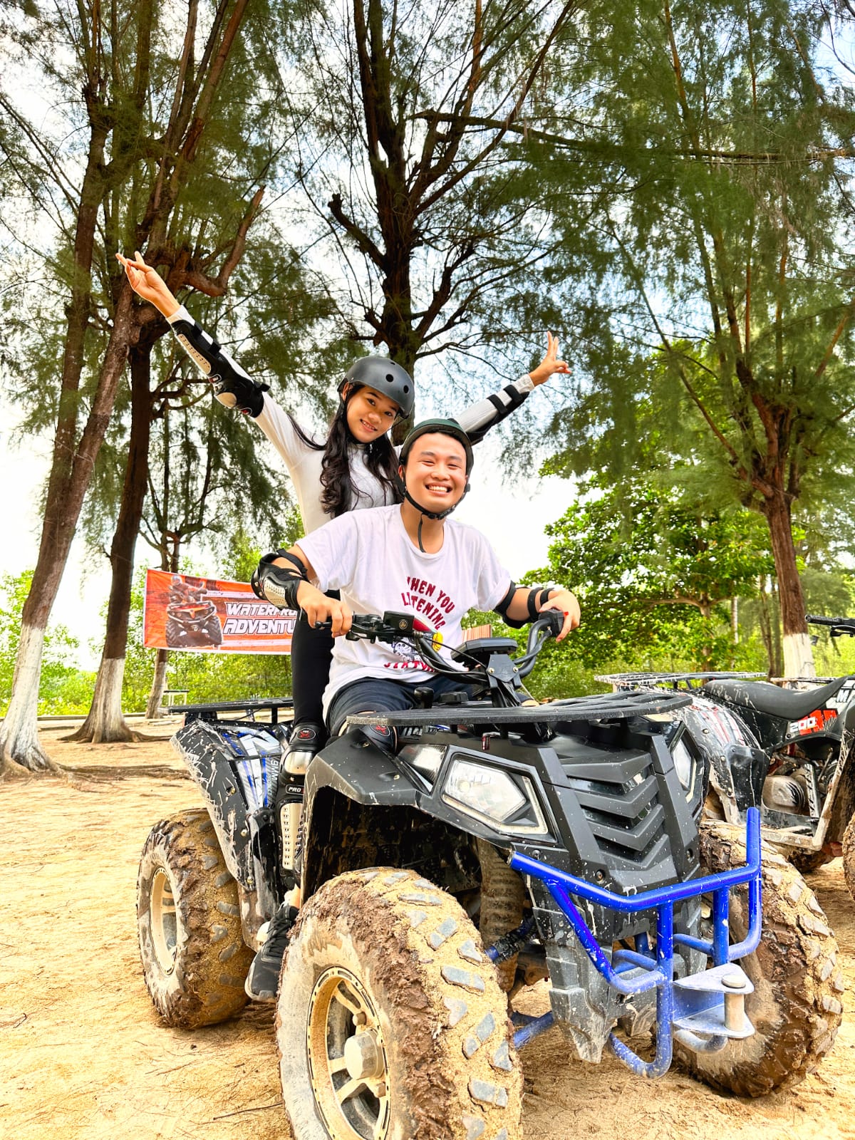 Liburan di HARRIS Resort Waterfront Batam, Mulai dari 600 RibuMalam Serta Diskon 50% Untuk Permainan