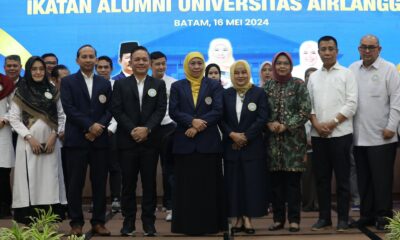 Sambangi BP Batam, Khofifah Indar Parawansa Lantik Ikatan Alumni UNAIR Kepri