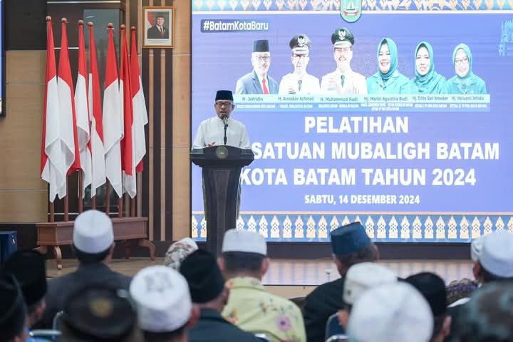 Dukung Syiar Agama, Jefridin Buka Pelatihan Untuk Mubalig Batam 