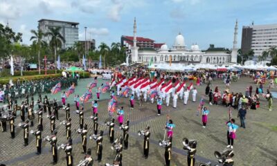 Masyarakat Batam Antusias Ikuti Pawai Budaya, Meriahkan Hari Jadi Batam  Ke-195