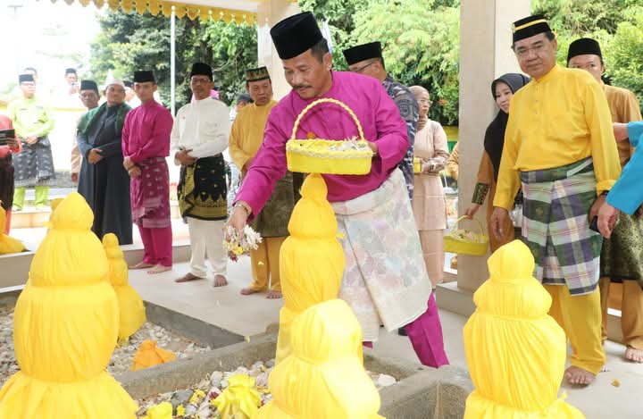Ziarah Makam Zuriat Nong Isa, Mengenang Tonggak Awal Pemerintahan Batam