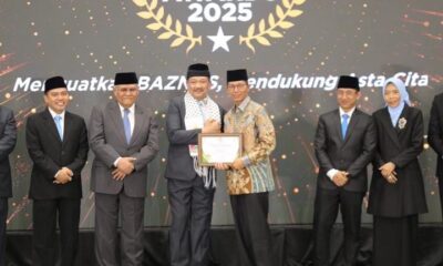 Amsakar Achmad Raih Penghargaan BAZNAS Award 2025, Komitmen Dukung Gerakan Zakat Nasional