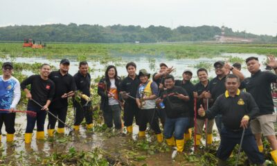 Jaga Kualitas Air, BP Batam bersama Masyarakat Gotong Royong Bersihkan Waduk