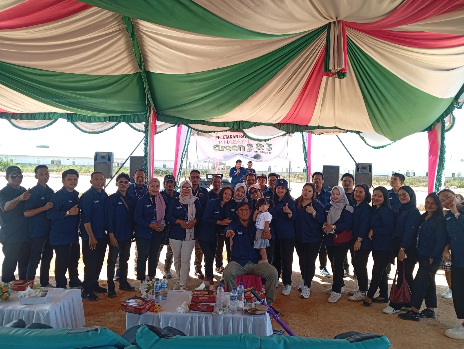 Manajemen dan Karyawan Rhabayu Group
