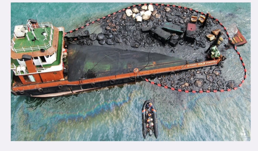 Skandal Limbah Laut Batam? Kapal Kandas di Dangas Buka Tabir Lemahnya Pengawasan Pengangkutan Limbah