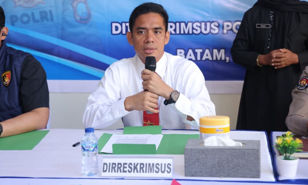 Polisi Ungkap Penyalahgunaan BBM Subsidi di Batam, Tiga Tersangka Diamankan