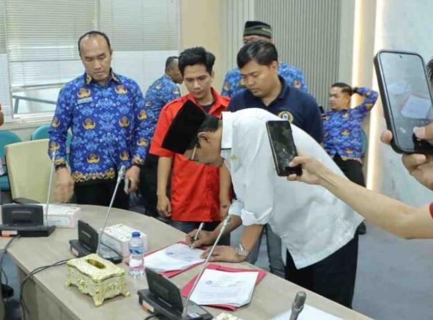 Mahasiswa Desak Evaluasi Program Nasional, DPRD Batam Siap Kawal Aspirasi ke Pusat