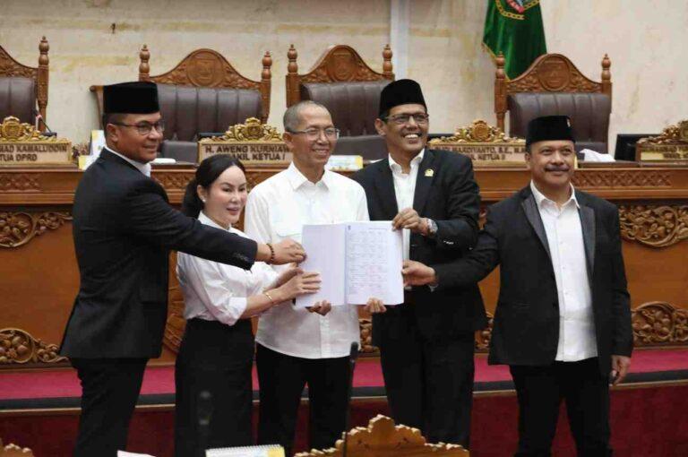 Rapat Paripurna DPRD Batam Bahas Pertanggungjawaban APBD 2025, WTP ke-14 Jadi Sorotan