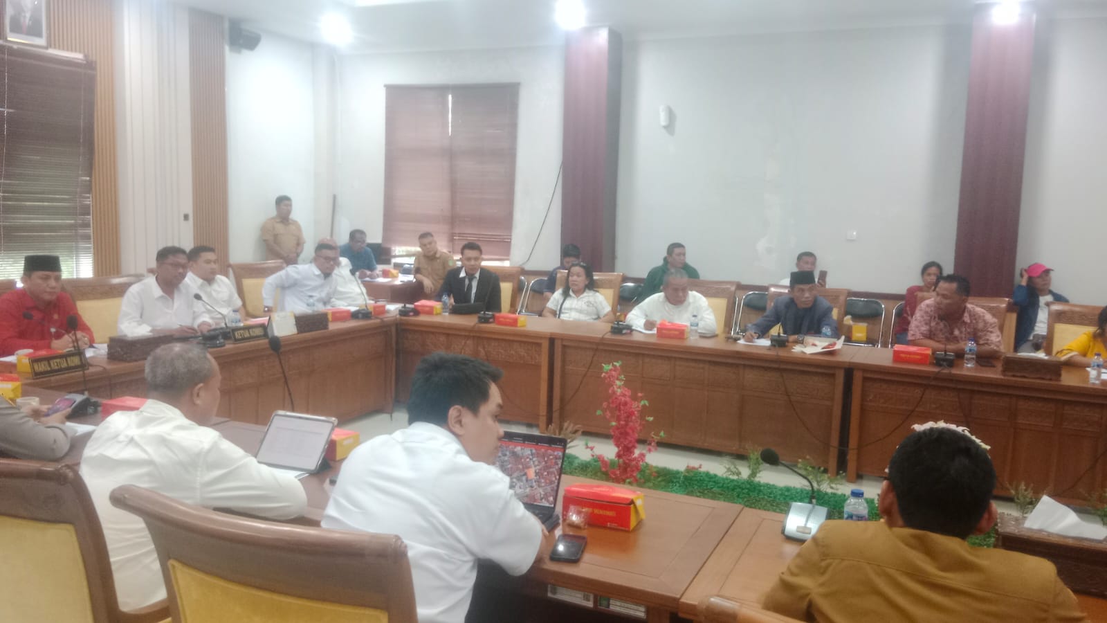 RDPU Komisi I DPRD Batam Tegaskan Kavling Blok 82 Milik Hotbinar Malau, Pembangunan Diminta Dihentikan