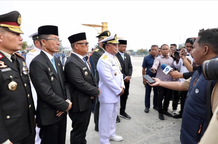 Amsakar Ikuti Upacara HUT ke-81 TNI, Perkuat Sinergi Jaga Keamanan dan Percepat Pembangunan